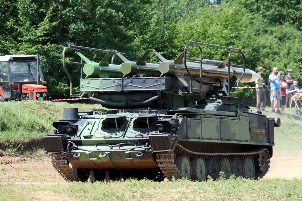 Protiletadlový raketový komplet 2K 12M KUB M