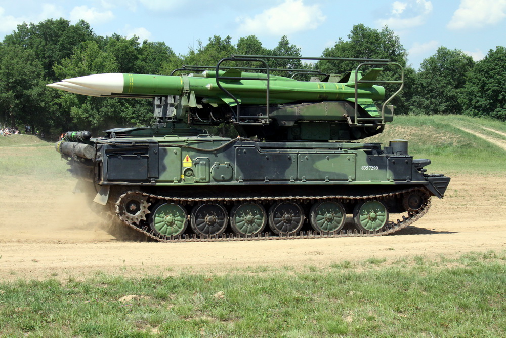 Protiletadlový raketový komplet 2K 12M KUB M