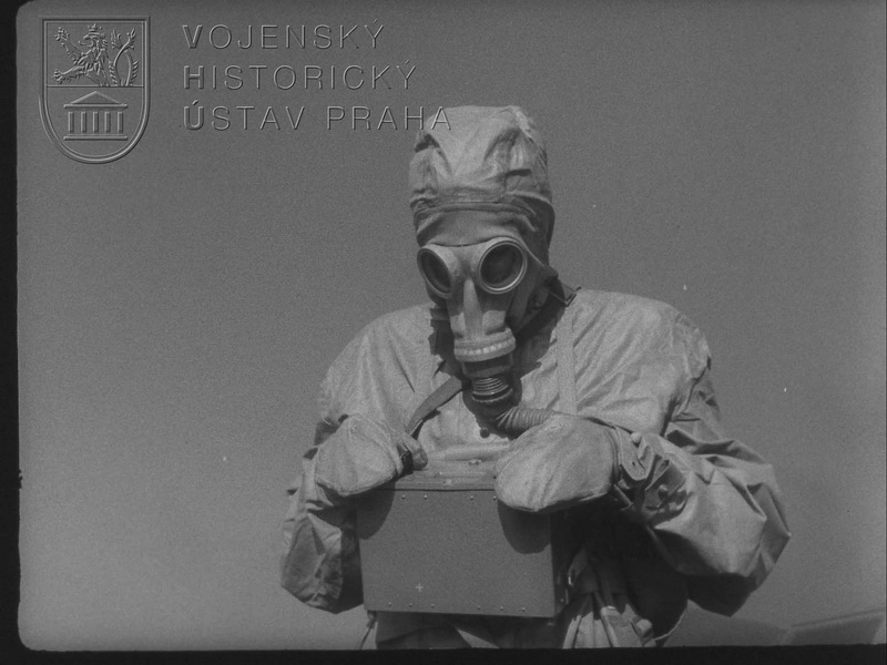 Film „Odstraňovanie následkov atomového napadnutia zásahom ZUO“