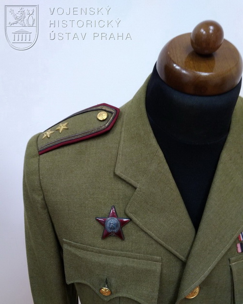 Blůza majora Kurta Markuse, 1945