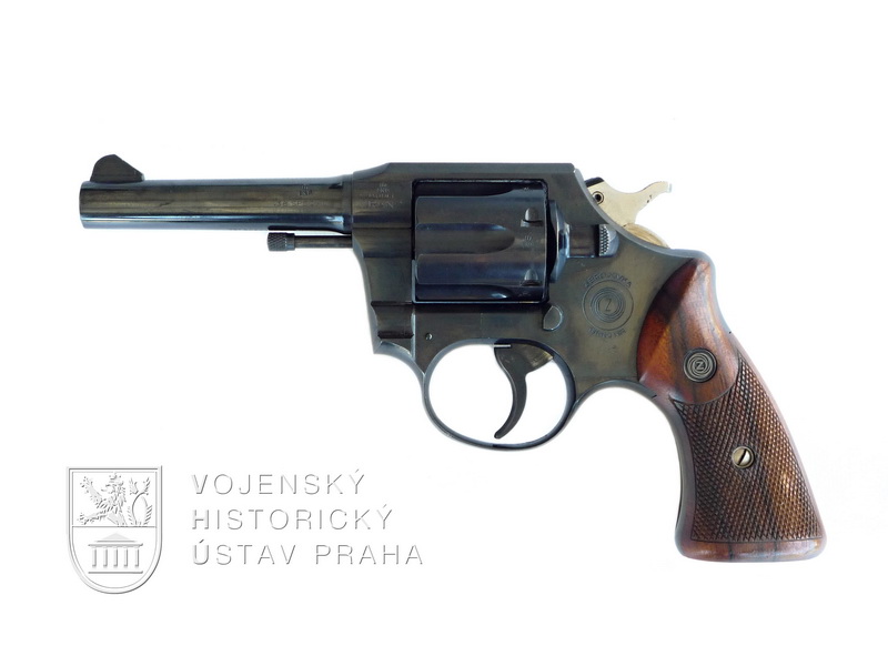 Československý revolver ZKR 590 Grand