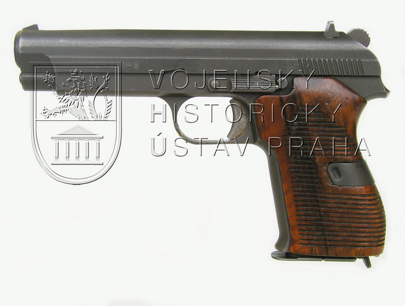 Prototyp pistole ČZ 531