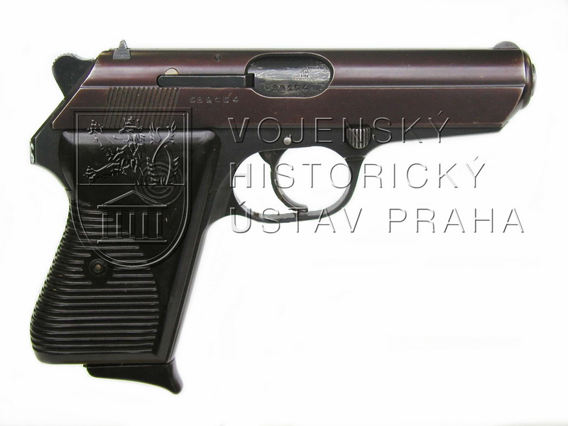 Pistole vzor 50