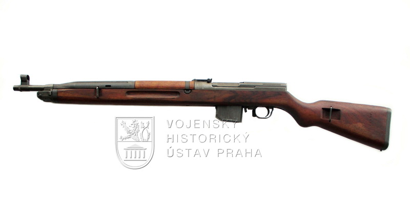 Samonabíjecí puška vz. 52