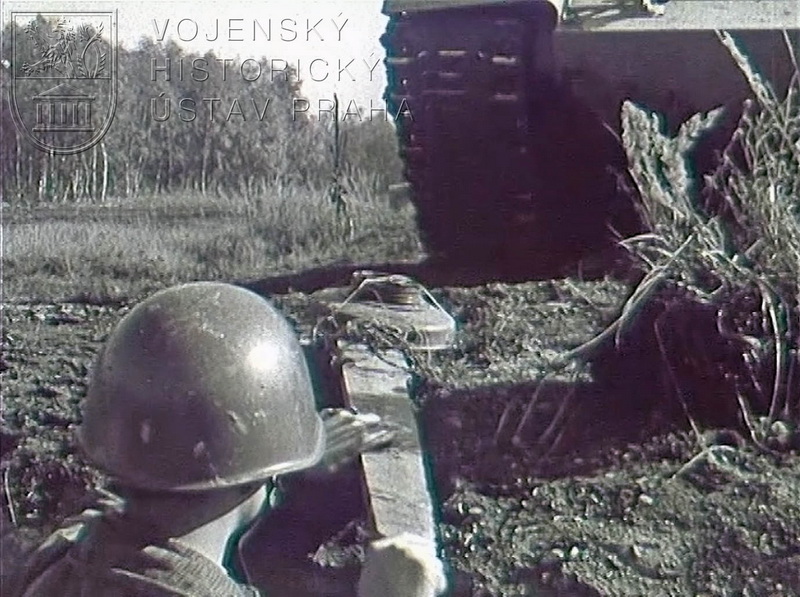 Film „Způsoby boje s tanky“