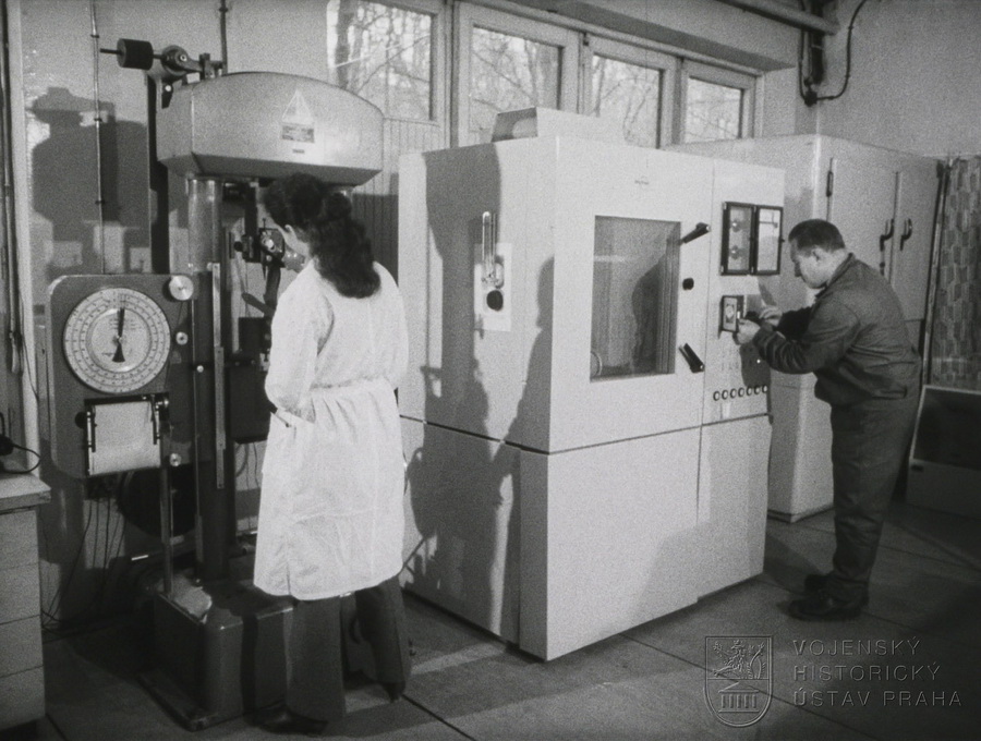 Film „Armádní vědecko-technický magazín 4/1970“