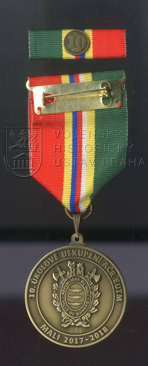 Pamětní odznak 10. úkolového uskupení Mali – EU TM