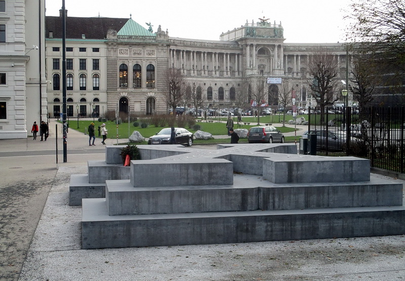 Kamenná připomínka minulosti u sousedů: „Pomník dezertérů“ ve Vídni