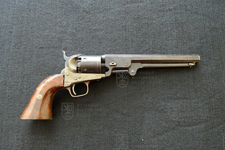 Britský revolver Colt Navy 1851 