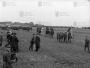Film „Přehlídka posádky Velké Prahy presidentem republiky v den 10. výročí bitvy u Zborova dne 2. července 1927“