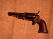 Revolver Colt-Root Pocket 1855, velkou oblibu si nezískal a za výrobu v počtu několika desetitisíců vděčí jen velké poptávce po zbraních za americké občanské války.