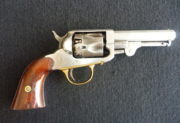 Revolver Union Arms (Marston) Pocket, kolem 1860; jednočinný perkusní revolver s uzavřeným rámem.