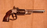 Revolver Savage-North Navy (1860), 2. model, vyrobený od roku 1861 do poloviny 60. let v počtu kolem 20 000 kusů.