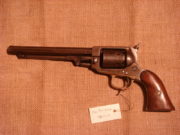 Revolver Whitney Navy, kolem 1860; na přelomu 50. a 60. let 19. století byl vyroben v počtu kolem 33 000 kusů.