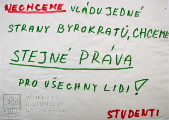 Dnes je 17. listopad - státním svátkem si připomínáme dvě zásadní dějinné události