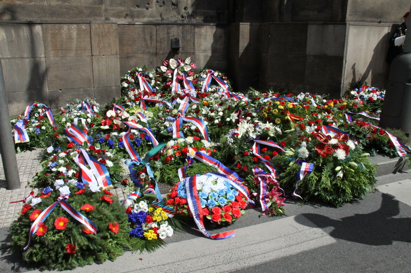 V sobotu 18. června 2022 se v pražské Resslově ulici uskuteční pietní akt připomínající 80. výročí bojů čs. parašutistů