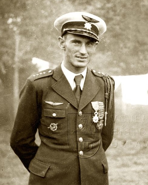 ALOIS VAŠÁTKO / 25. srpna 1908 – 23. června 1942