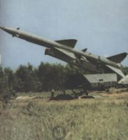 V roce 1964 začaly být protiletadlové svazky PVOS vyzbrojovány modernějším protiletadlovým raketovým kompletem S-75M VOLCHOV