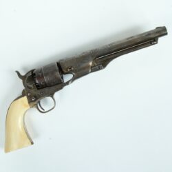 10 Americký armádní revolver Colt vzor 1860