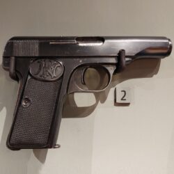 02 Belgická samonabíjecí pistole FN Model 1910, ráže 9 mm Browning krátký