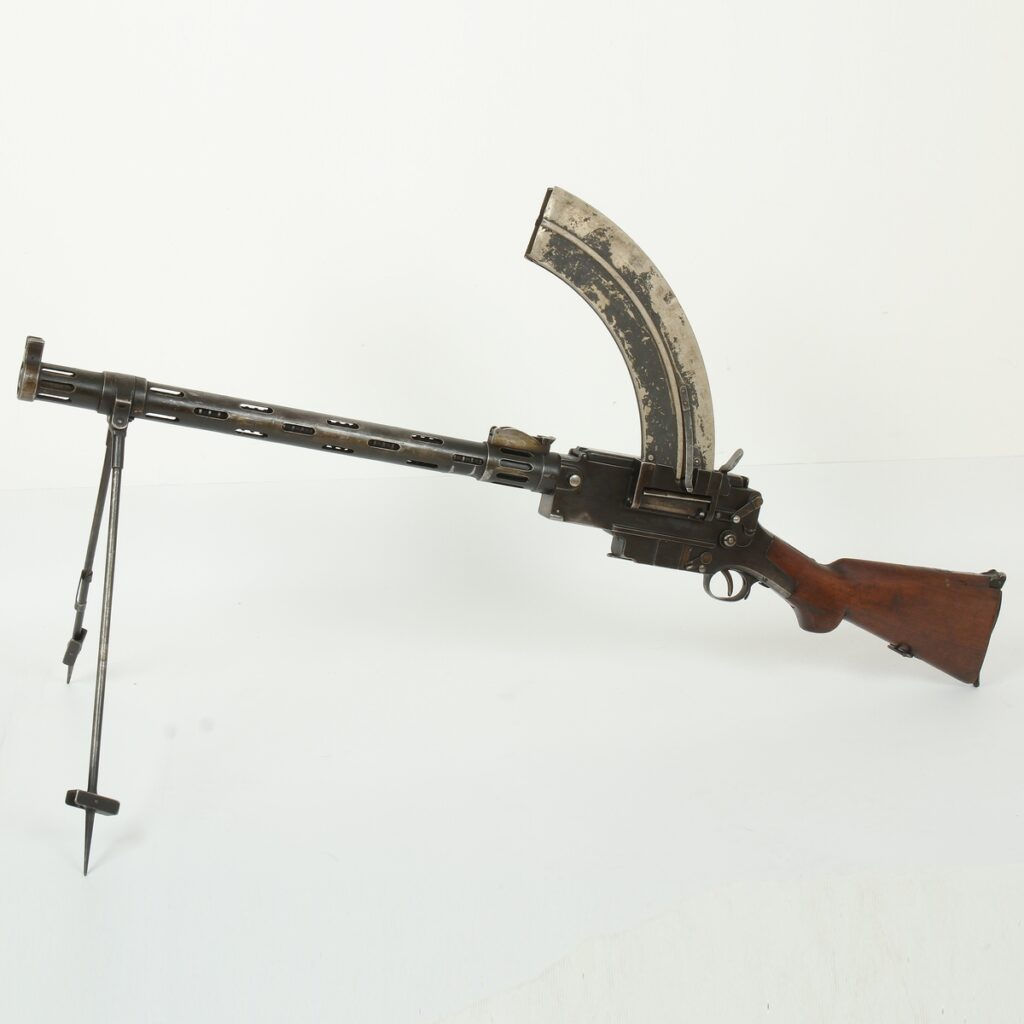 03 Ruský lehký kulomet Madsen vzor 1902 ráže 7,62 mm Mosin