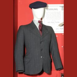 01 Jan Kubiš´s Civilian Suit, 1942
