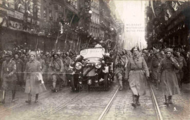 Fotografie z příjezdu T. G. Masaryka do Prahy 21. prosince 1918