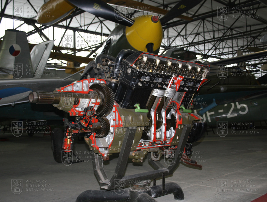 Regulátor otáček vrtule R-7