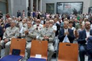 Auditorium vernisáže výstavy Jiří Sozanský - INVAZE 68
Zleva: brig. gen. Jan Štěpánek - velitel 4. brigády rychlého nasazení, genpor. Miroslav Hlaváč - zástupce náčelníka Generálního štábu AČR, genpor. Karel Řehka - Náčelník Generálního štábu Armády ČR, František Šulc - náměstek MO, Ondřej Kolář - poslanec Parlamentu ČR