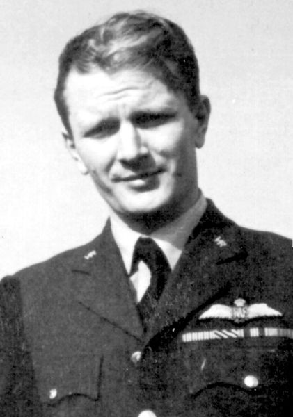 Veselý Vlastimil / 20. 9. 1913 - 11. 12. 2001