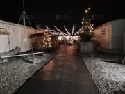 Atmosféra vánočních trhů na základně. Foto sbírka VHÚ
