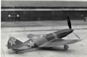 Létající maketa letounu MiG-3 (1)