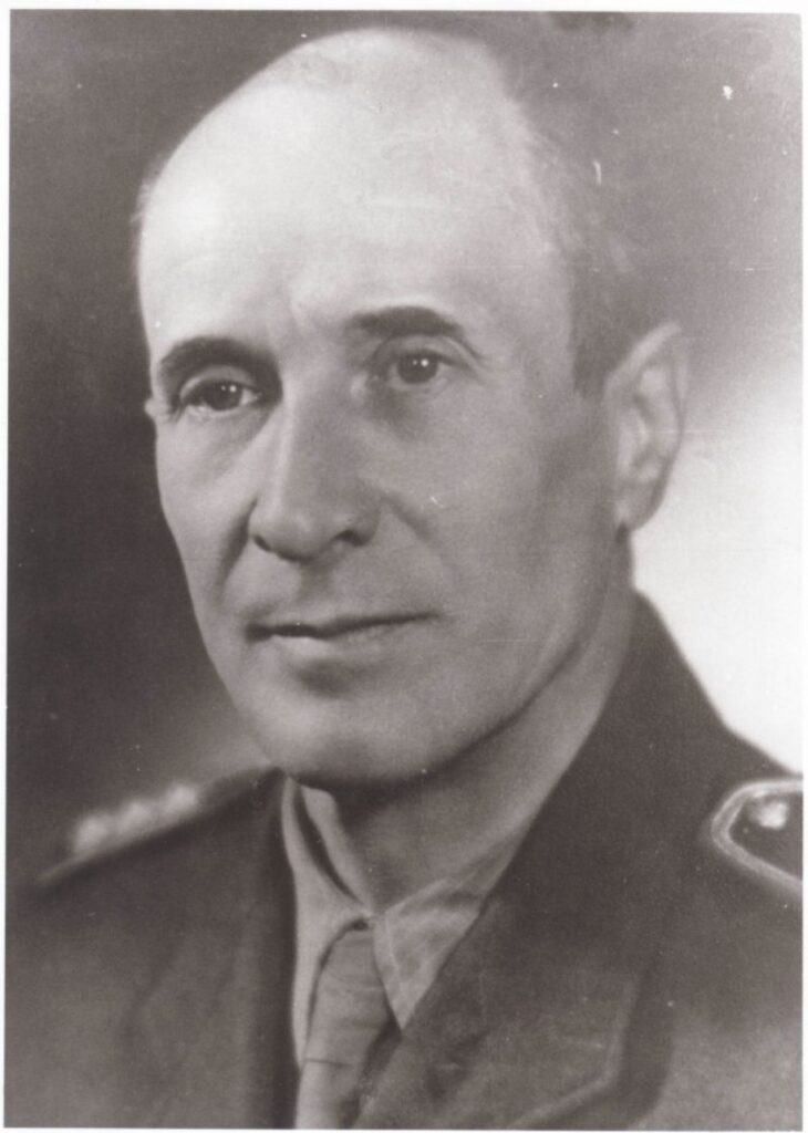 Branislav Vladimír Manica / 27. 2. 1894 - 14. 7. 1980