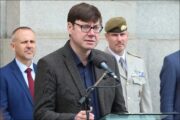 Autor výstavy, historik VHÚ Praha Jiří Plachý. FOTO: Jan Kouba