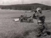 Film „82mm bezzákluzový kanón" (3)