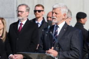 Prezident Petr Pavel na Pietním aktu u Národního památníku na Vítkově s hrobem Neznámého vojína. Foto Jan Kouba