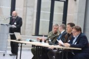 Detial na předsednický stůl panelu 1 při příspěvku  Jana Němečka - Dnešní pohled na rok 1945. Armádní muzeum Žižkov, Praha, 20, 5, 1945, FOTO Jiří Reichl, VHÚ Praha
