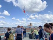 Návštěva spolku Fotografiemi pro radost v Armádním muzeu Žižkov. Foto: VHÚ Praha