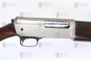 Americká samonabíjecí brokovnice Winchester model 1911 SL (3)