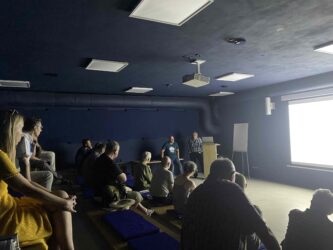 Přijďte tento čtvrtek do Armádního muzea Žižkov na komentované promítání. Tentokrát se zaměří na nešvary v armádě