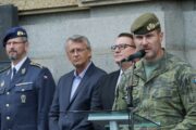Vernisáž výstavy Vojenské školství, dějiny, vývoj a současnost - „Armáda moje životní volba“ před Generálním štábem AČR. Náčelník Generálního štábu AČR armádní generál Karel Řehka. FOTO: Marie Křížová, AVIS
