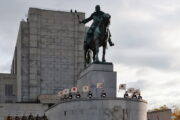 Pietní akt na Vítkově připomněl 107. výročí vzniku Československa. FOTO: Jan Kouba, VHÚ Praha Pietní akt na Vítkově připomněl 107. výročí vzniku Československa. FOTO: Jan Kouba, VHÚ Praha
