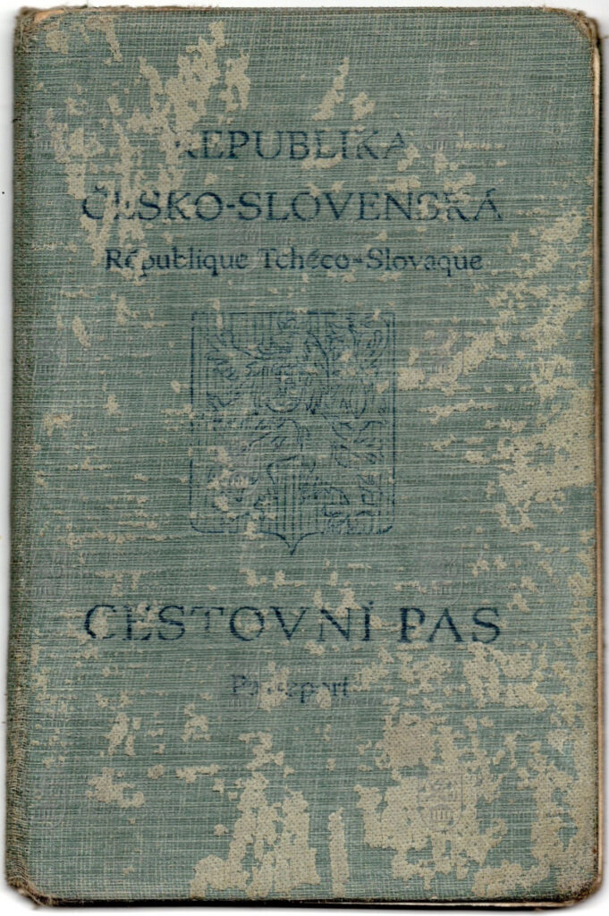 Česko-slovenský cestovní pas na jméno Kurt Brunn, 1939