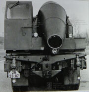 Detail na kabinu a letecký motor M 701 (VÚA-VHA)