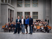 Válečný veterán Petr Matouš pokřtil v Armádním muzeu Žižkov svou knihu. Její patronkou je i ministryně obrany Jana Černochová. FOTO: Podcast 10:35