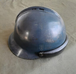 Francouzská ocelová přilba M-1945, padesátá léta 20. století