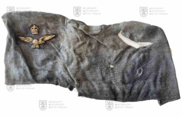 Lodička příslušníka RAF