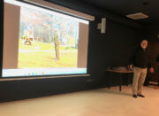 Ředitel VHÚ Praha, brigádní generál Aleš Knížek hovoří k účastníkům setkání.