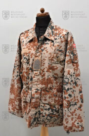 Dánská blůza do pouště, 2004 (1)